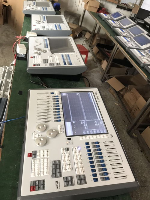 研發新品二代觸摸老虎控臺 酒吧老虎控臺的創新與計算機軟硬件開發